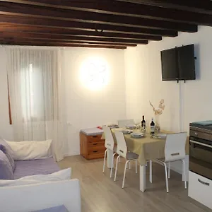  Apartamento Casa Elia Italia