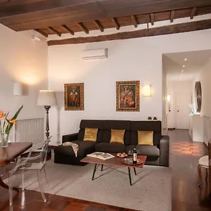 Casa vacanze Riccardo Condotti, Roma