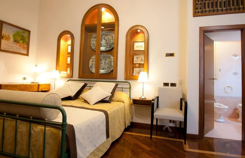 Guesthouse Borromeo Roma 3*, Rome