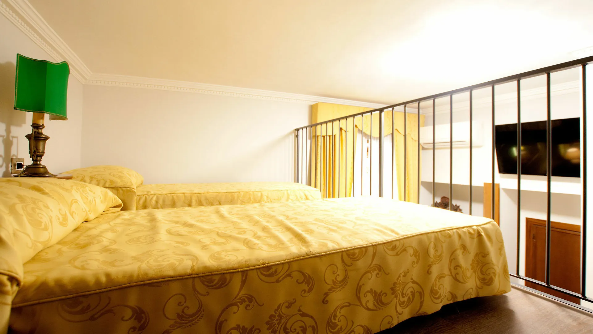 Guesthouse Borromeo Roma 3*, 로마